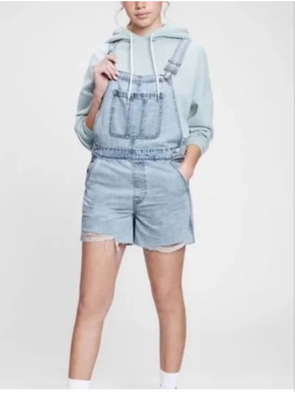 Gap denim shorts overalls distressed L